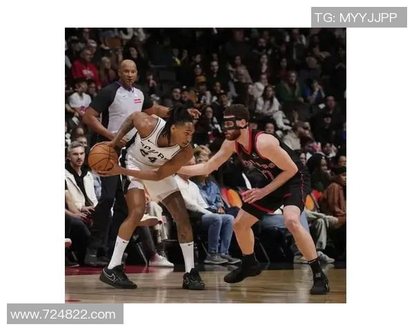 猛龙与马刺历史交锋比分回顾及精彩瞬间分析